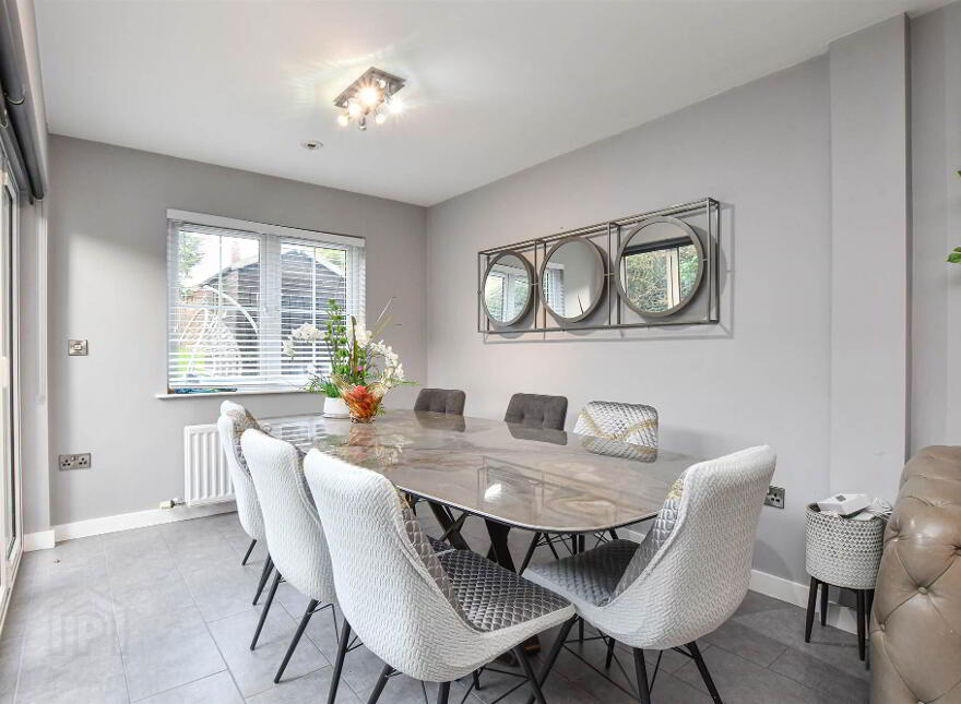57a Ballynahinch Road, Carryduff, BT8 8DL