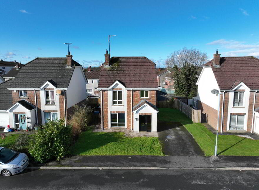 46 Ashbourne Manor, Enniskillen, BT74 4BB