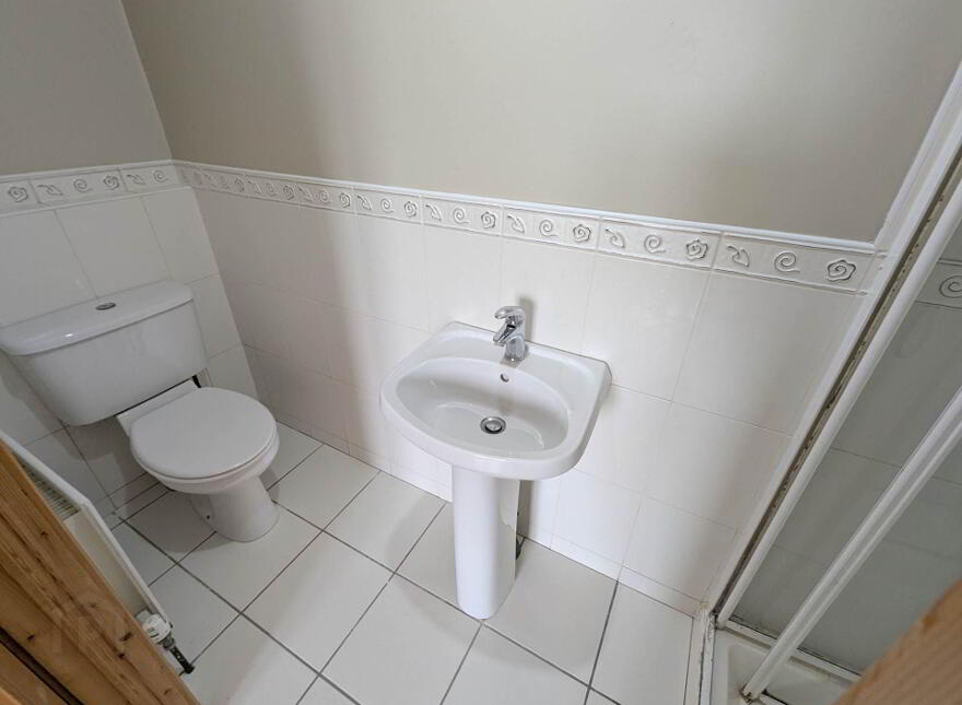 46 Ashbourne Manor, Enniskillen, BT74 4BB