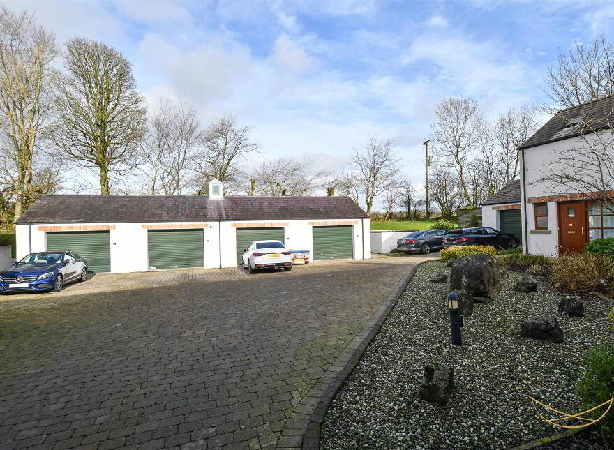 2 Dixons Corner, Doagh, Ballyclare, BT39 0UF