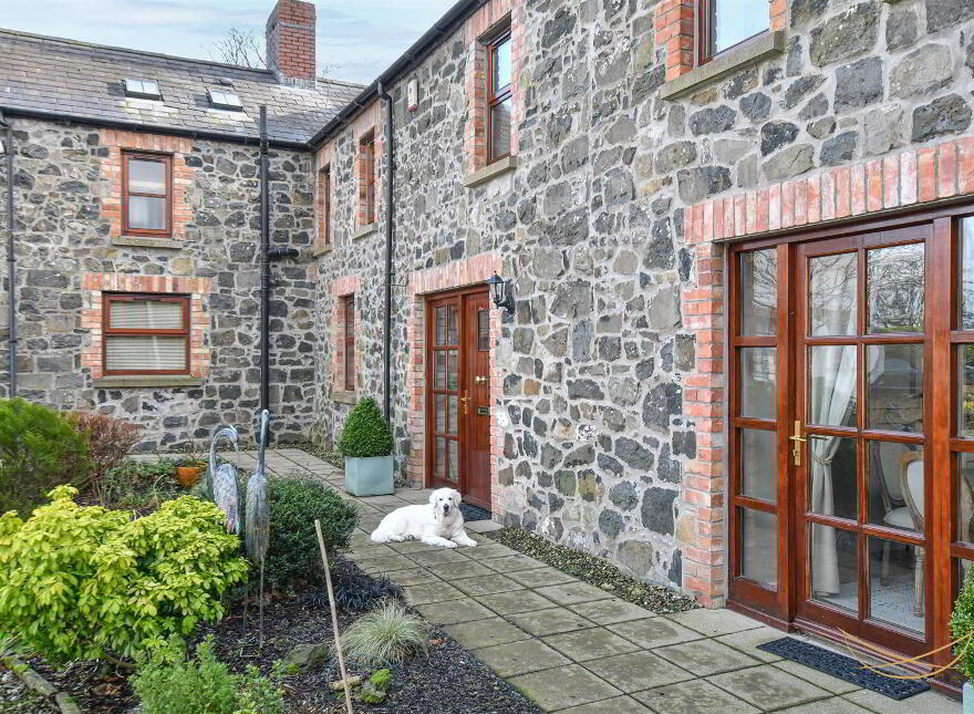 2 Dixons Corner, Doagh, Ballyclare, BT39 0UF