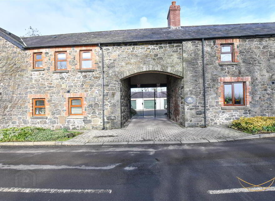 2 Dixons Corner, Doagh, Ballyclare, BT39 0UF