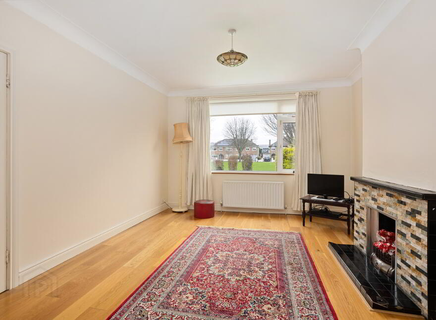 101 Lucan Heights, Lucan, K78K1W6