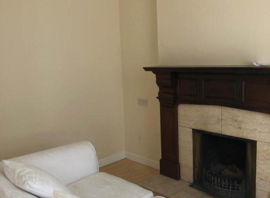 33 Main St, Derrygonnelly, Enniskillen, BT93 6HW