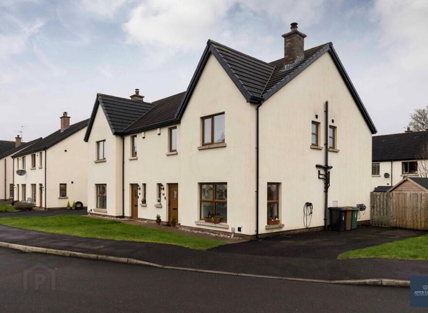 4 Nicholson Green, Donaghcloney, BT66 7UY