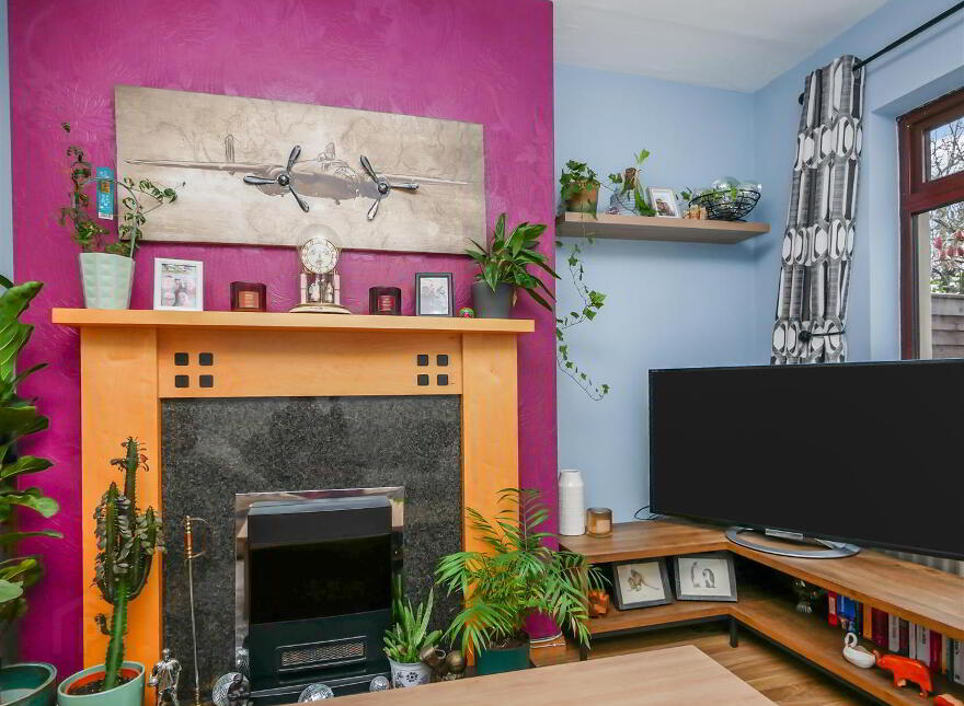 12 Chesham Crescent, Ravenhill/ Cregagh, Belfast, BT6 8GW