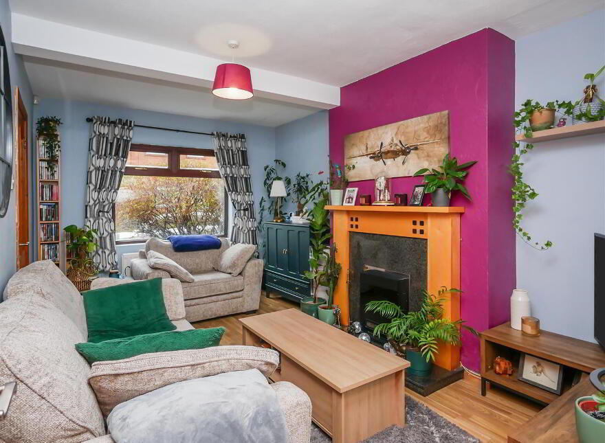 12 Chesham Crescent, Ravenhill/ Cregagh, Belfast, BT6 8GW