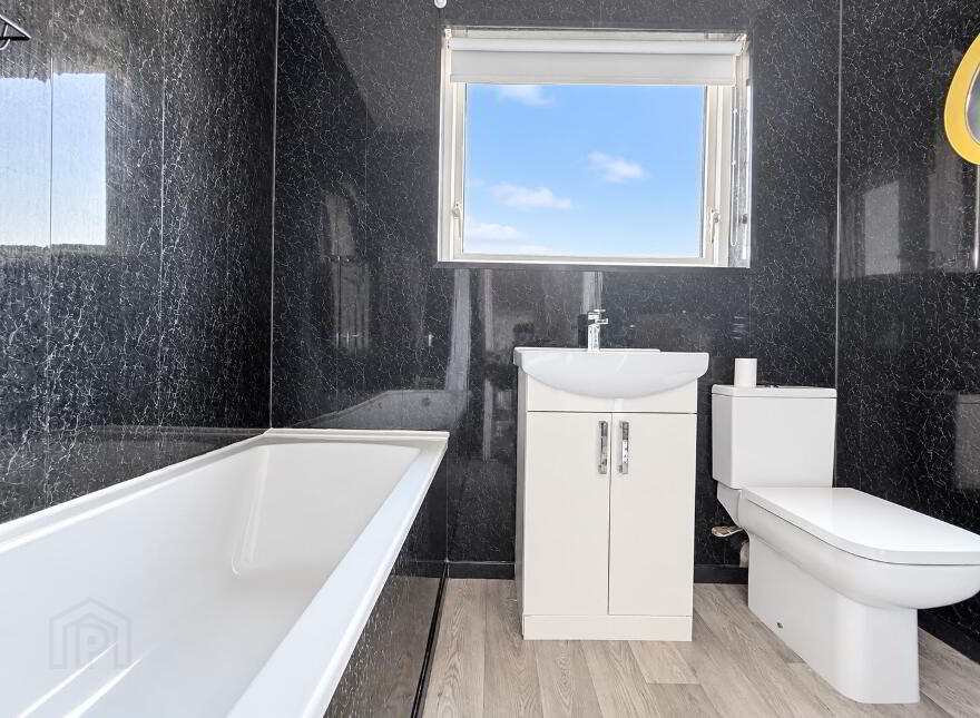55 Milebush Park, Carrickfergus, BT38 7QR