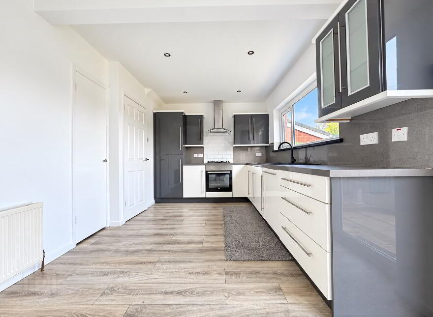 55 Milebush Park, Carrickfergus, BT38 7QR
