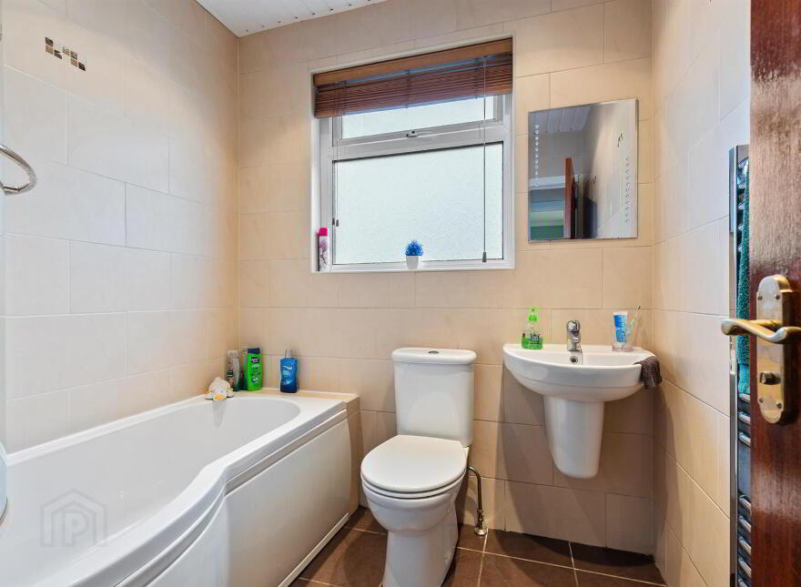30 Heathermount Court, Comber, BT23 5NT