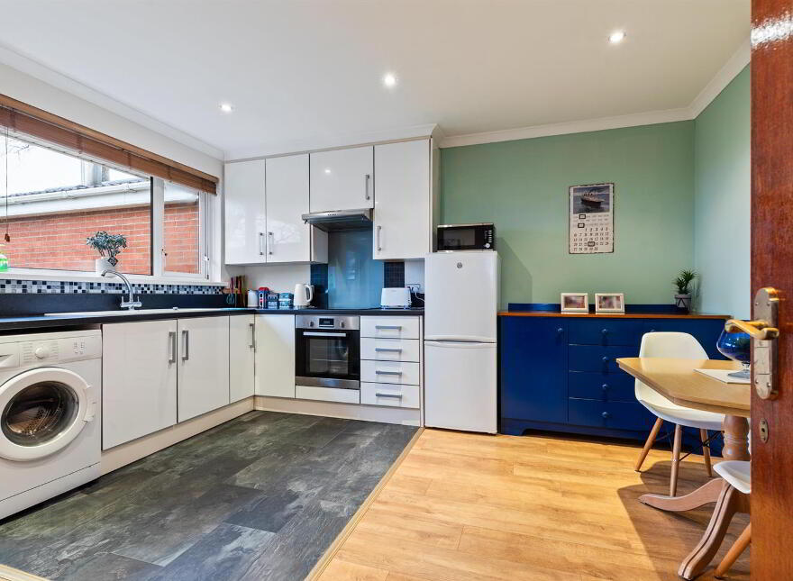 30 Heathermount Court, Comber, BT23 5NT