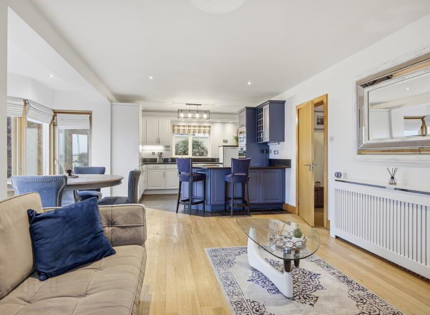 Ballustree, Loughshinny Harbour, Skerries, K34VP62