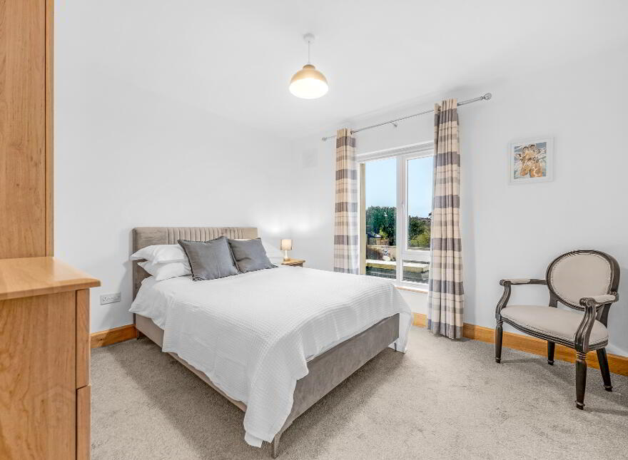 Ballustree, Loughshinny Harbour, Skerries, K34VP62