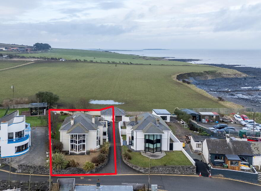 Ballustree, Loughshinny Harbour, Skerries, K34VP62