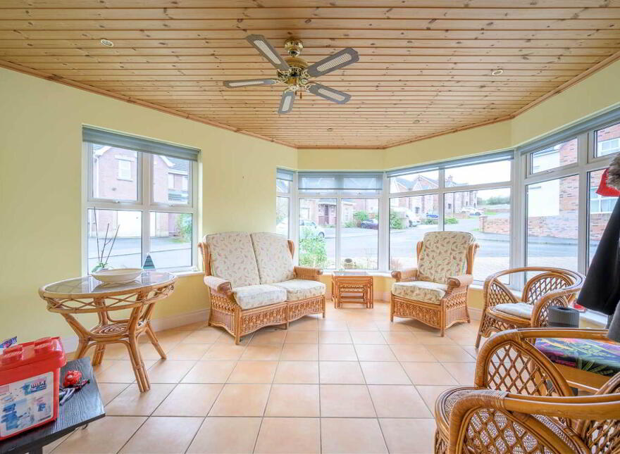 8 Chestnut Lodge, Mealough Road, Drumbo, Lisburn, BT27 5FA