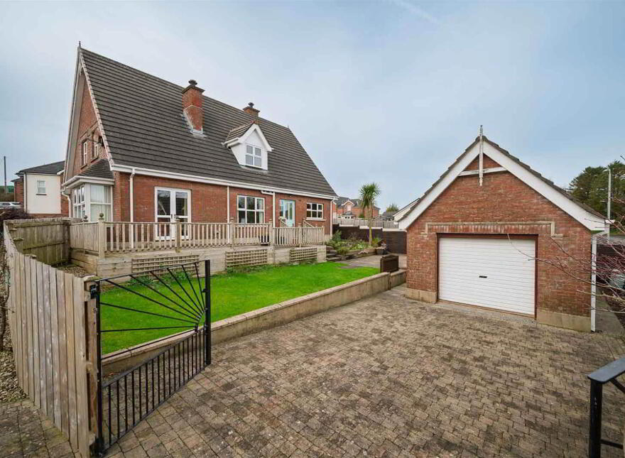 8 Chestnut Lodge, Mealough Road, Drumbo, Lisburn, BT27 5FA