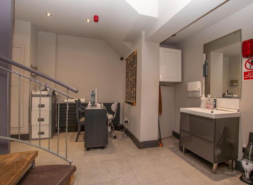 115 High Street, Holywood, BT18 9AQ