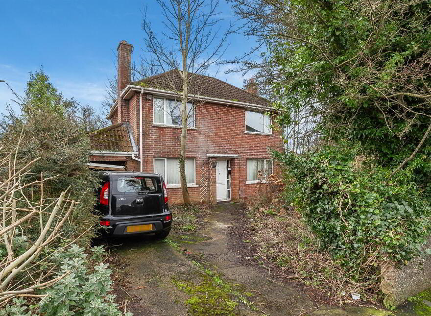 2 Twinburn Gardens, Newtownabbey, BT37 0EW photo