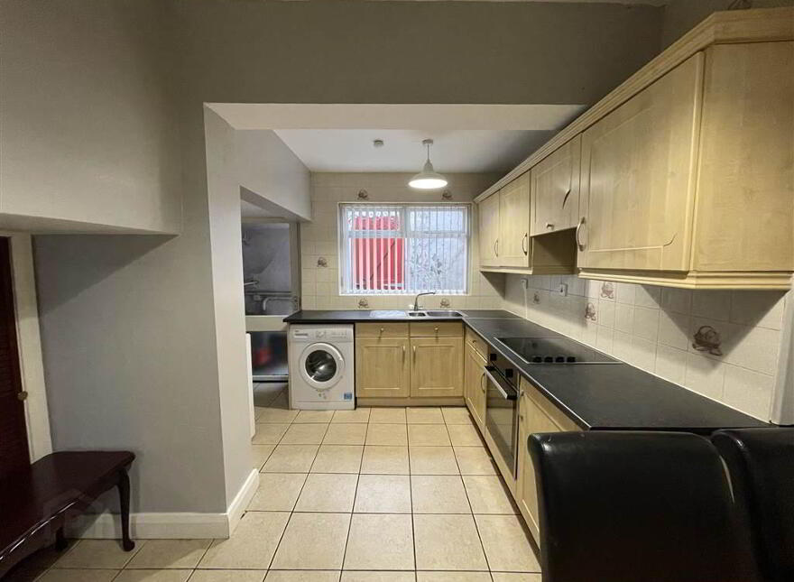 39 Hamill Street, Belfast, BT12 4AA