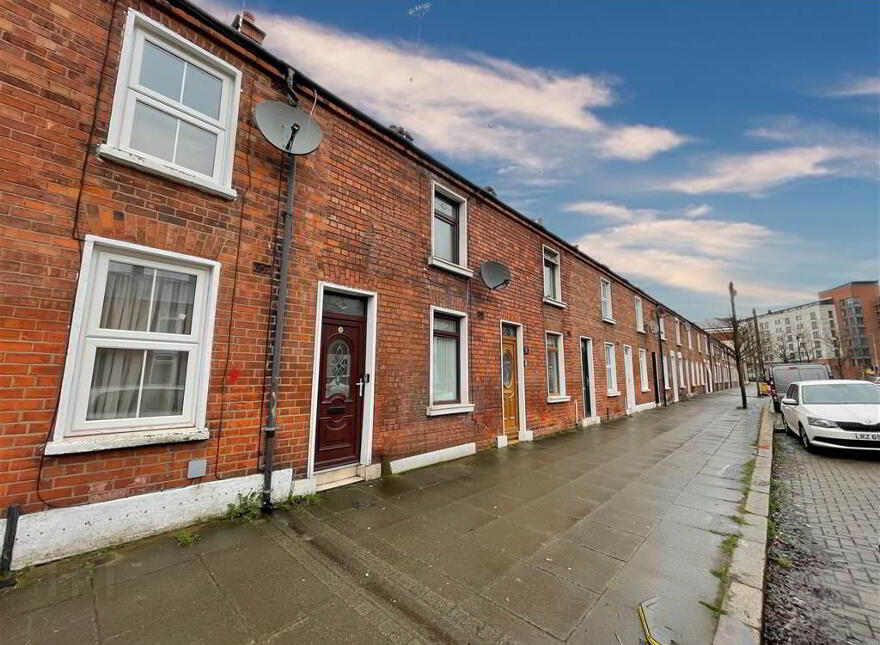 39 Hamill Street, Belfast, BT12 4AA