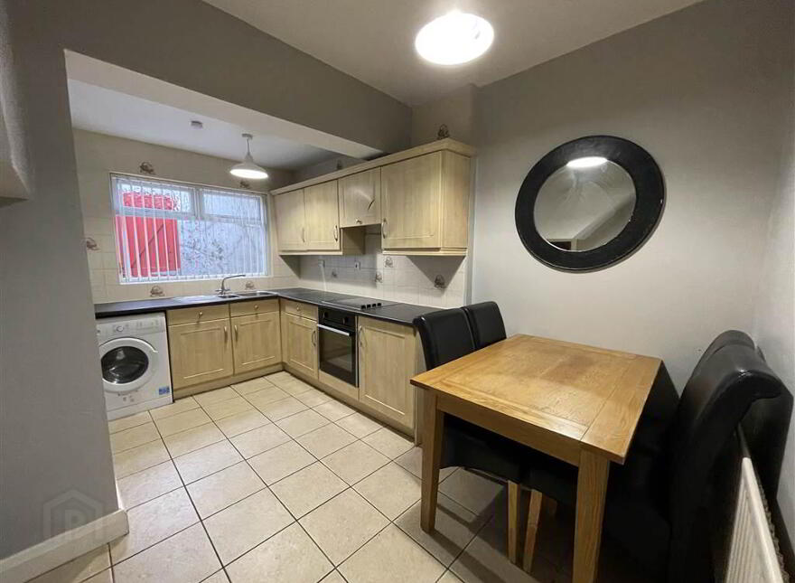 39 Hamill Street, Belfast, BT12 4AA