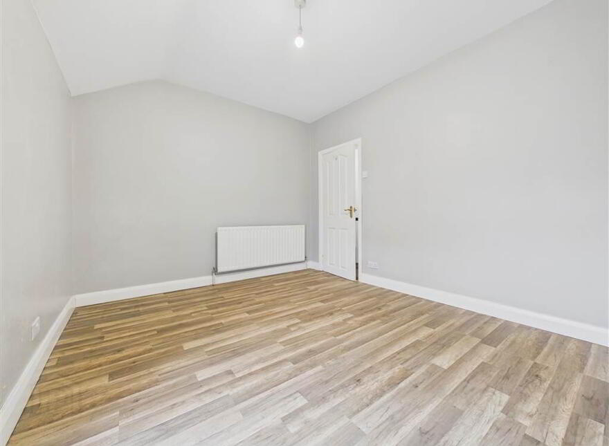 39 Hamill Street, Belfast, BT12 4AA