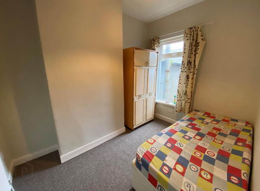 8 Westcott Street, Bloomfield Avenue, Belfast, BT5 5BN