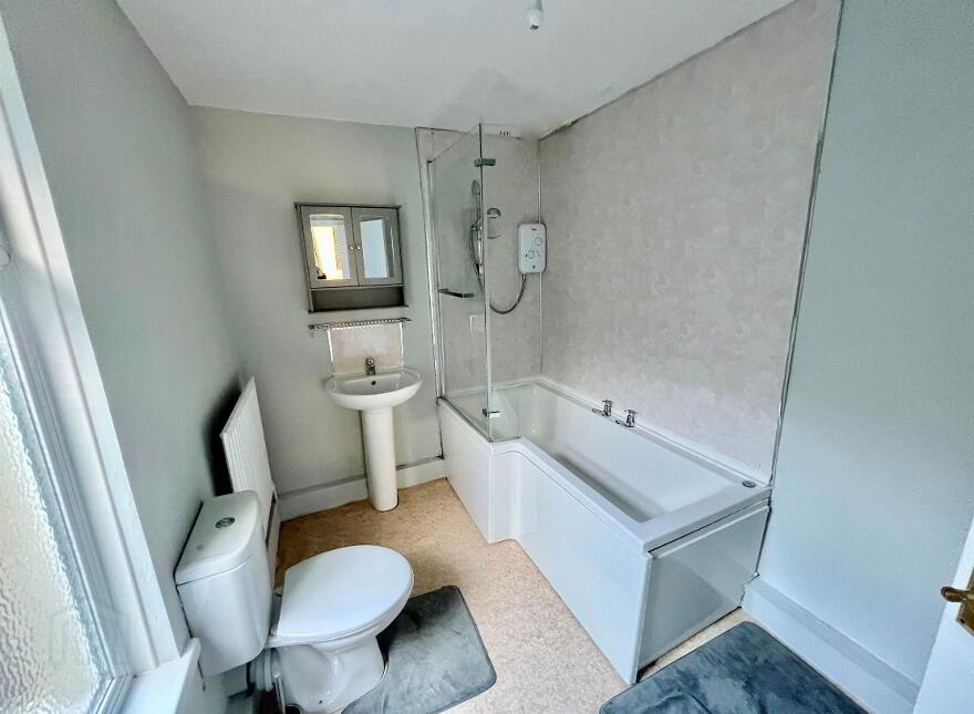 8 Westcott Street, Bloomfield Avenue, Belfast, BT5 5BN