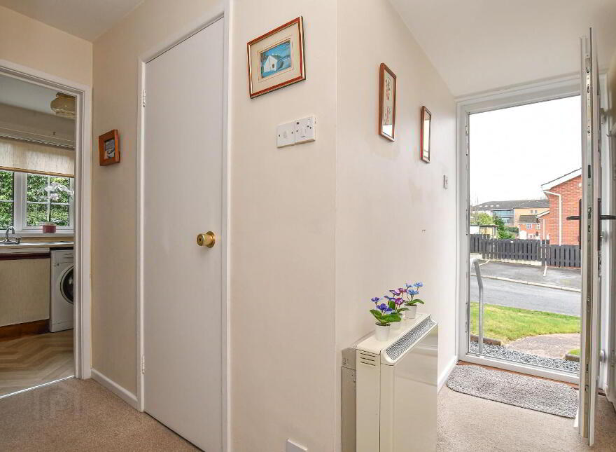 24 Strathearn Court, Holywood, BT18 9NR