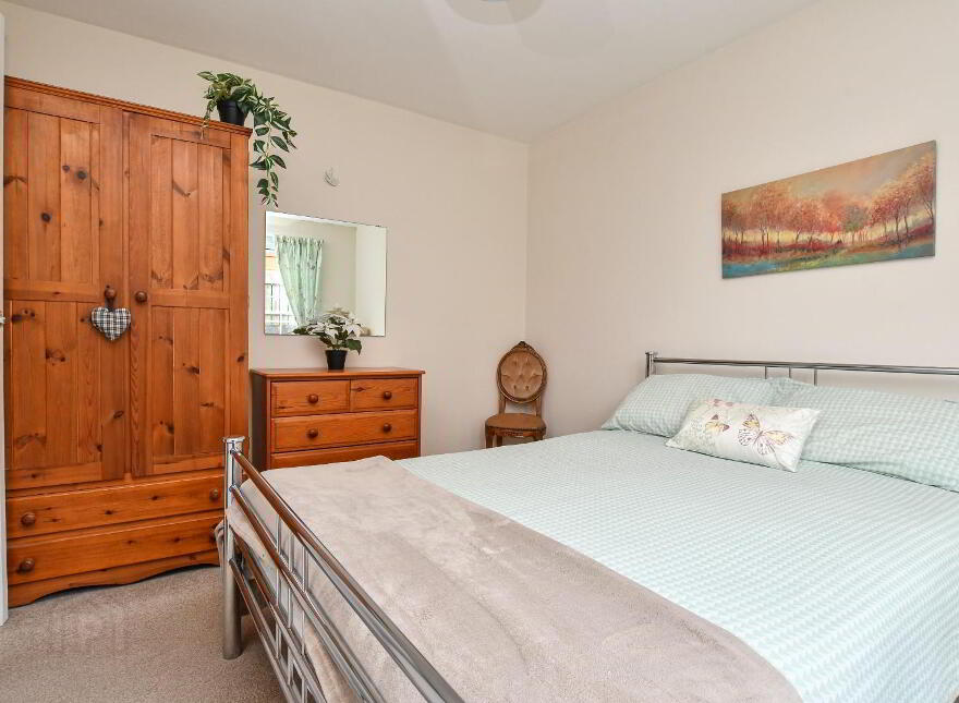 24 Strathearn Court, Holywood, BT18 9NR