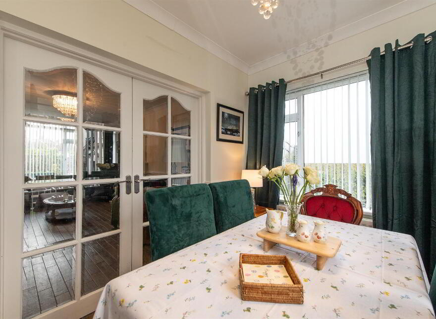 4 Ballynahinch Road, Carryduff, Belfast, BT8 8DN