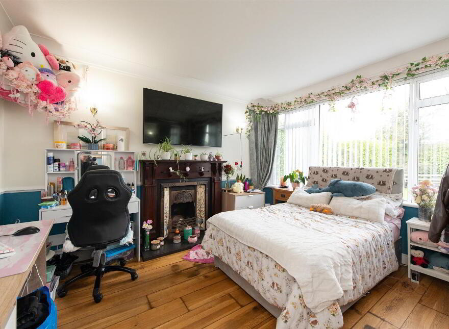 4 Ballynahinch Road, Carryduff, Belfast, BT8 8DN
