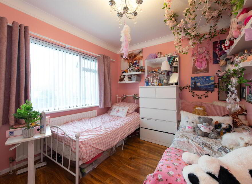 4 Ballynahinch Road, Carryduff, Belfast, BT8 8DN