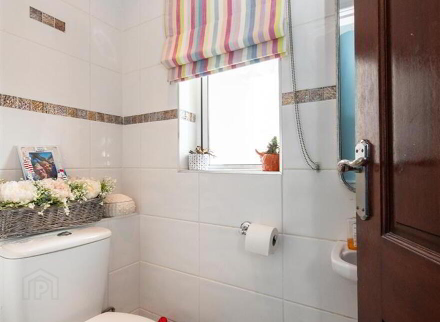 4 Ballynahinch Road, Carryduff, Belfast, BT8 8DN