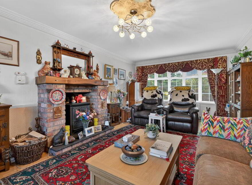16 Old Forge Manor, Belfast, BT10 0HY