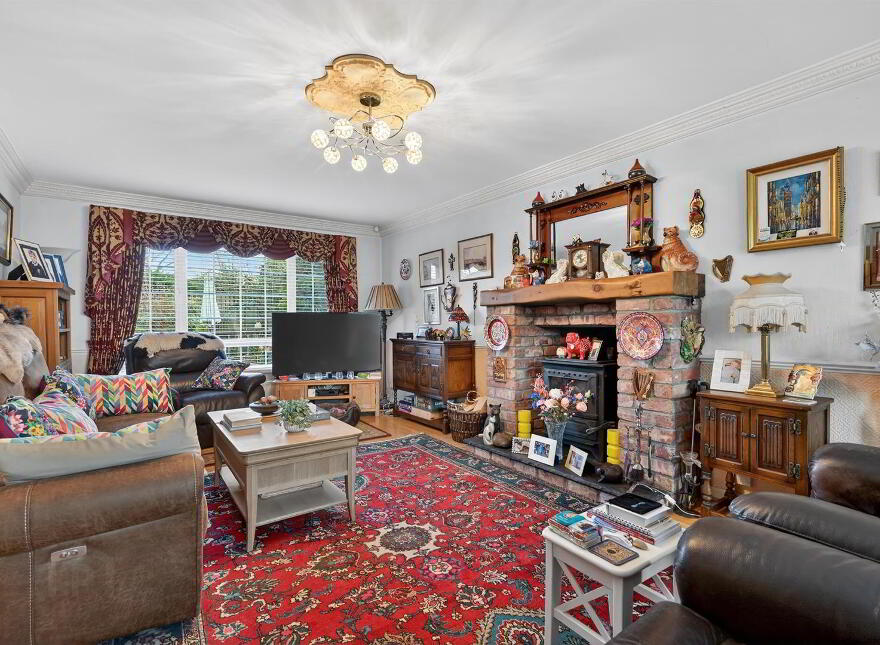 16 Old Forge Manor, Belfast, BT10 0HY