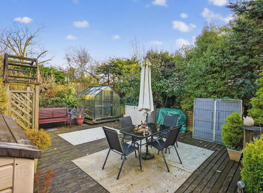 16 Old Forge Manor, Belfast, BT10 0HY
