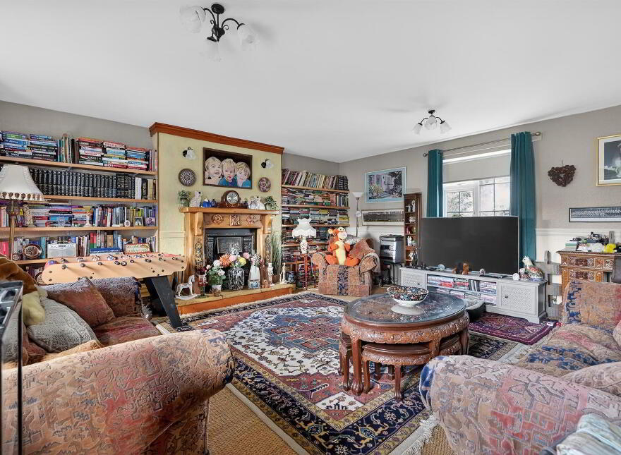16 Old Forge Manor, Belfast, BT10 0HY
