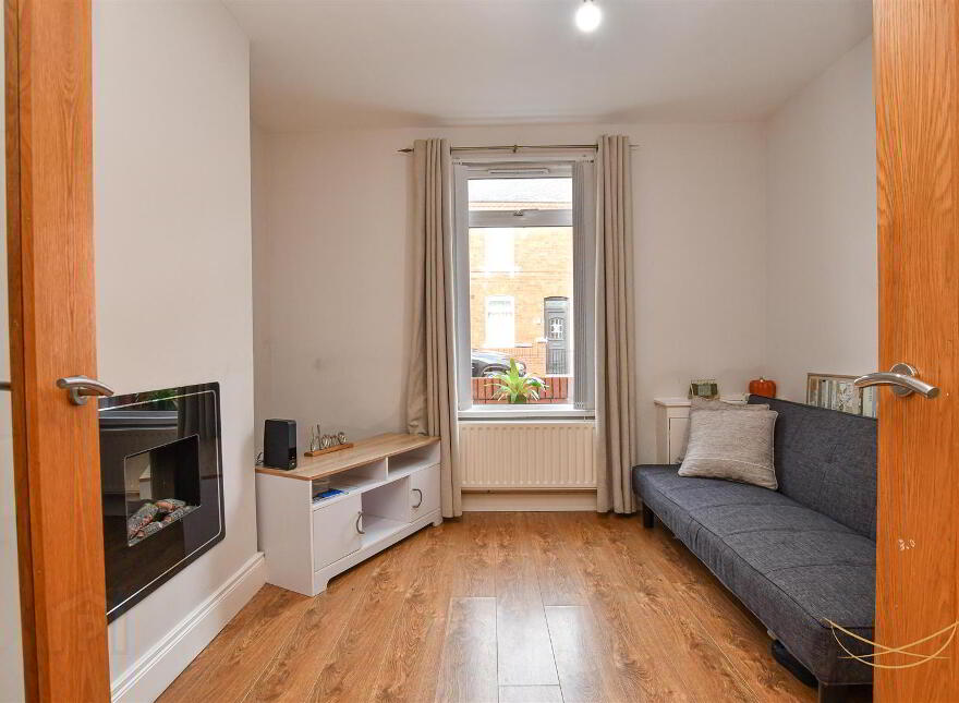 21 Mayflower Street, Belfast, BT5 4SL