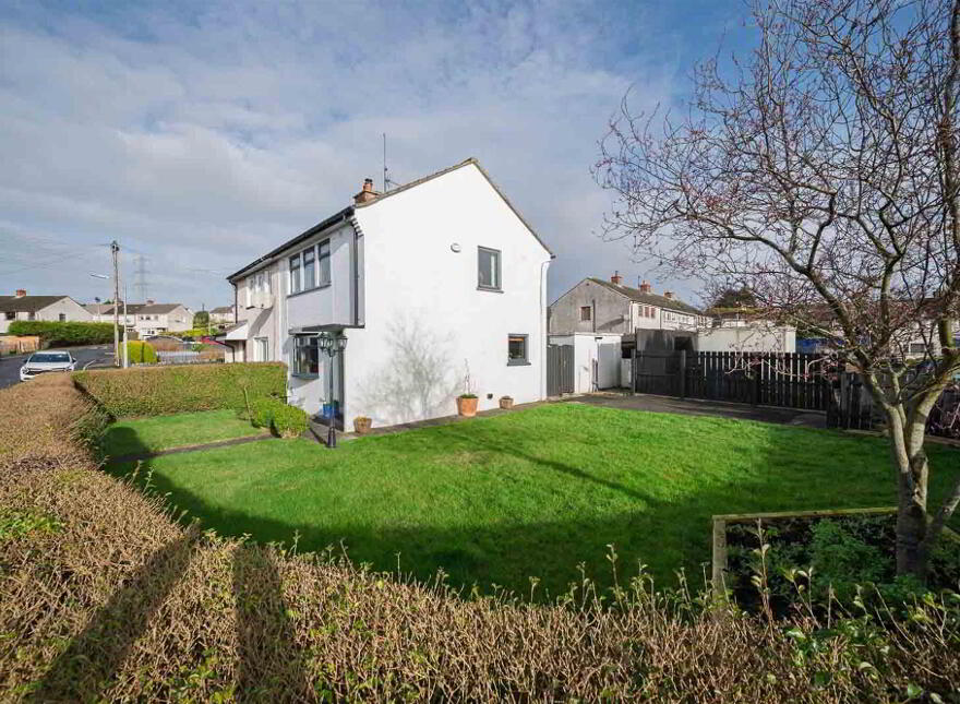 121 Milltown Avenue, Lisburn, BT28 3TS