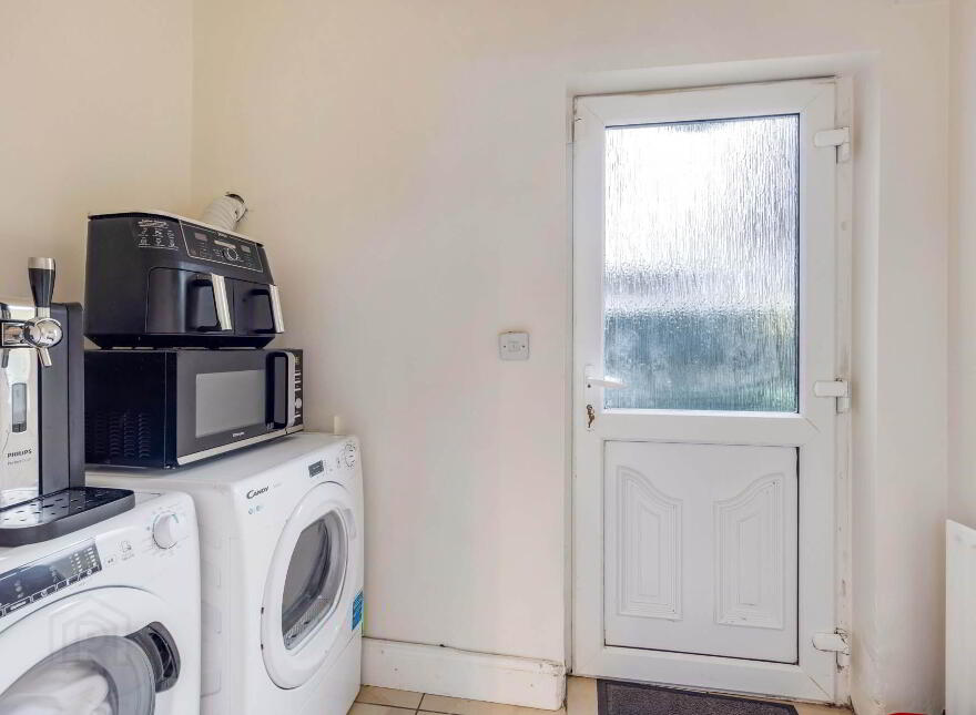 6 Holly Park, Bay Estate, Dundalk, A91A9N7