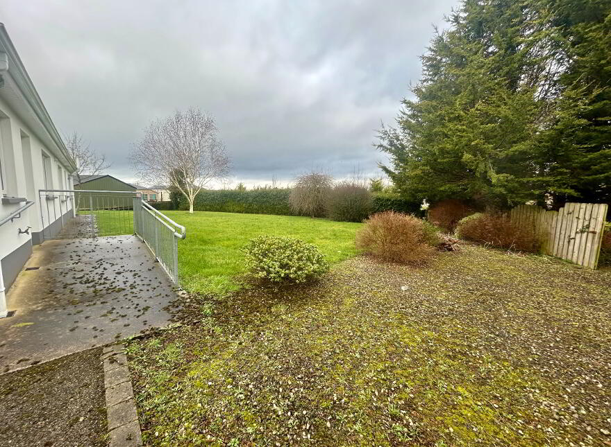 8 Rosscolban Meadows, Kesh, BT93 1TF