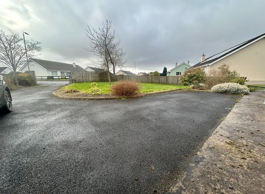 8 Rosscolban Meadows, Kesh, BT93 1TF