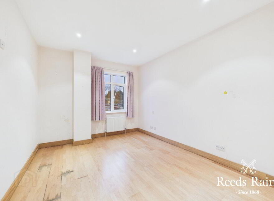 Apartment 2 Quayside, Carrickfergus, BT38 8BJ