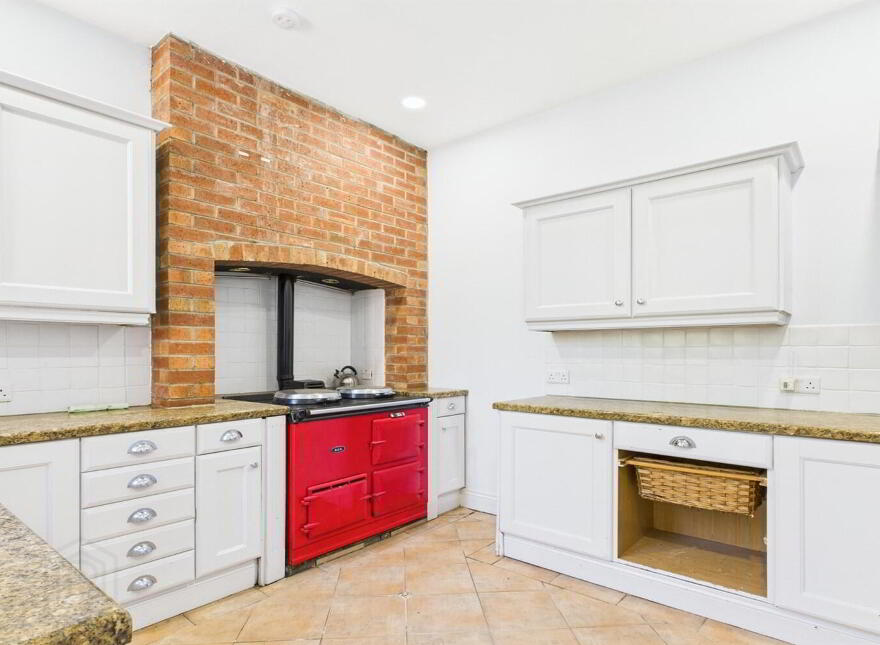 90 Balmoral Avenue, Belfast, BT9 6NY