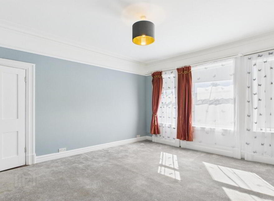 90 Balmoral Avenue, Belfast, BT9 6NY