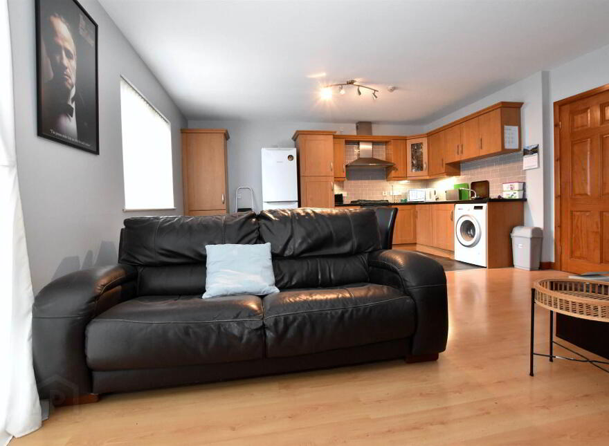 103 South Street, Newtownards, BT23 4JU