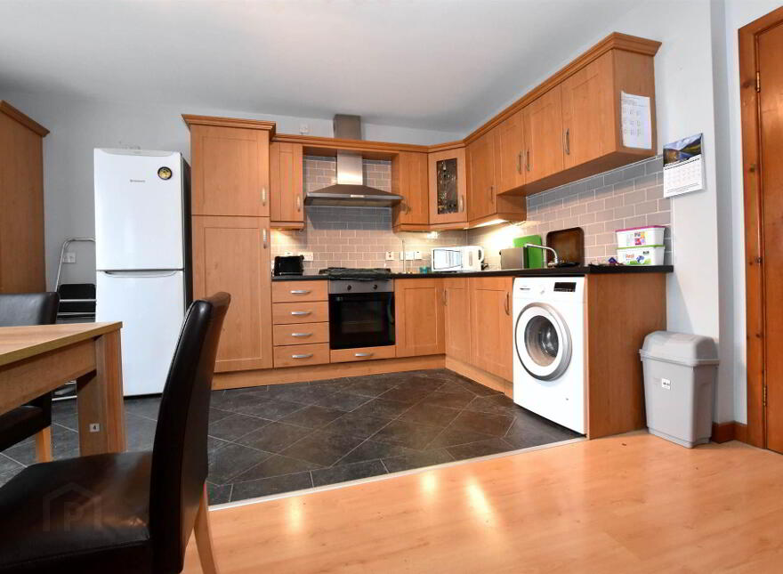 103 South Street, Newtownards, BT23 4JU