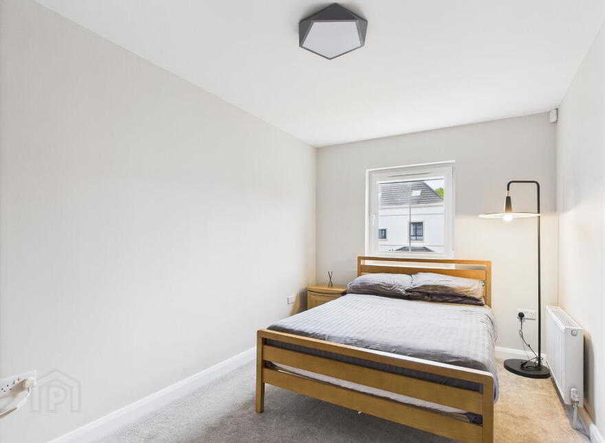 16 Castlehill Wood, Belfast, BT4 3PJ