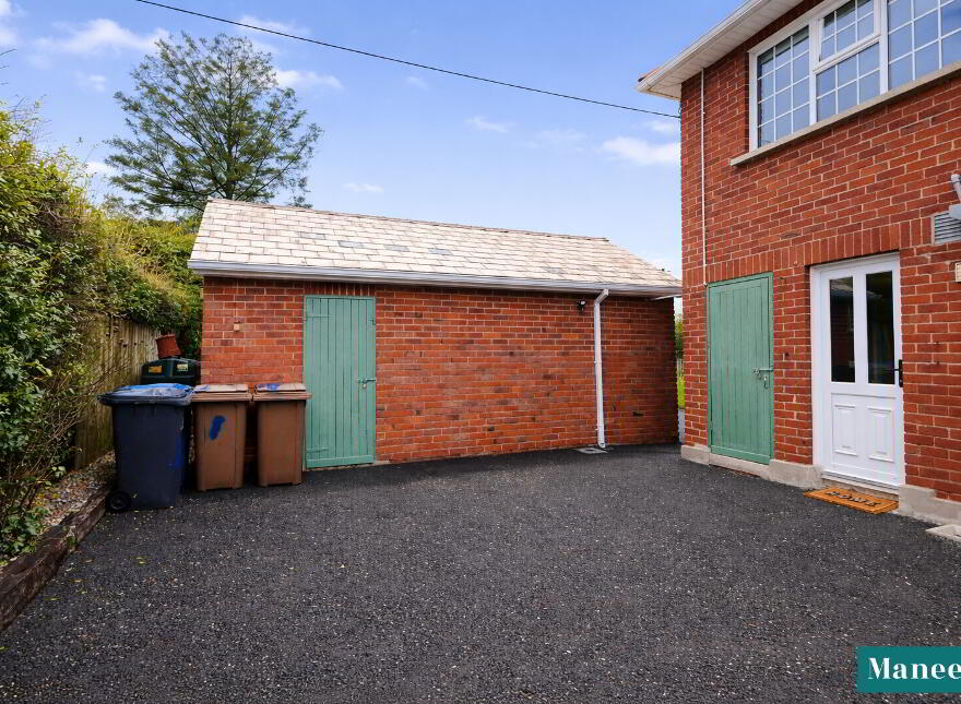 Weavers Lodge, 18 Loughview Road, Coalisland, BT71 4LG